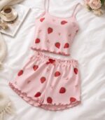 Kalp Detaylı Çilek Takım