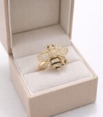 Bal Işığı Yüzük