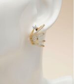 Işıltı Sarmal Kıkırdak Küpe - Görsel 3