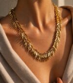 Viena Gold Statement Kolye - Görsel 2