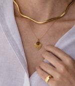 Güneş Işığı Kolye