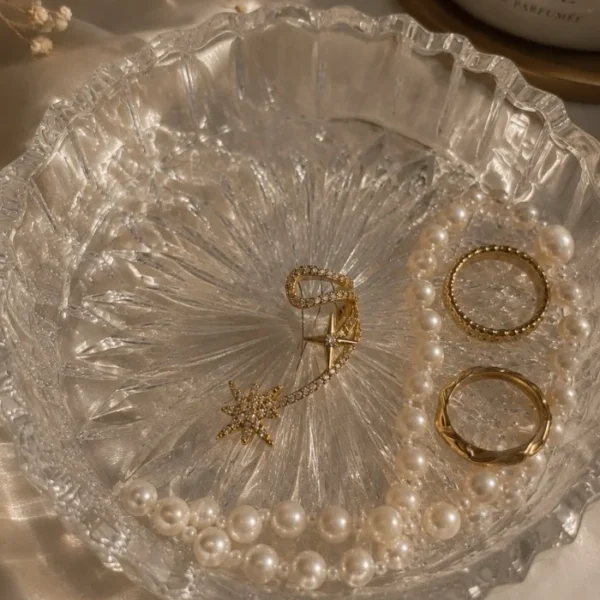 Astra Gold Kıkırdak Küpe